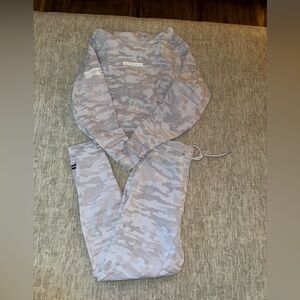 Alphalete Cropped Hoodie and Jogger Set